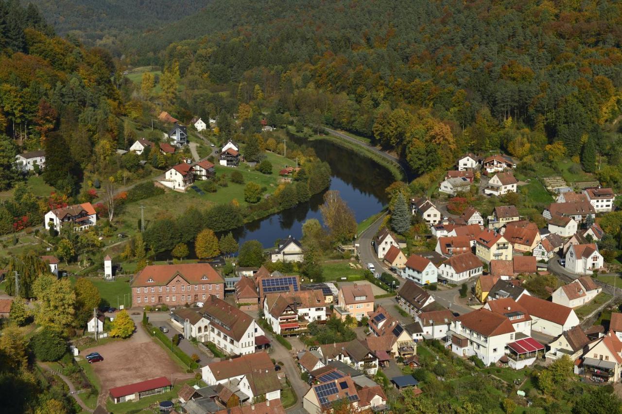 Landhotel Zur Wegelnburg Bruchweiler-Bärenbach Exteriör bild